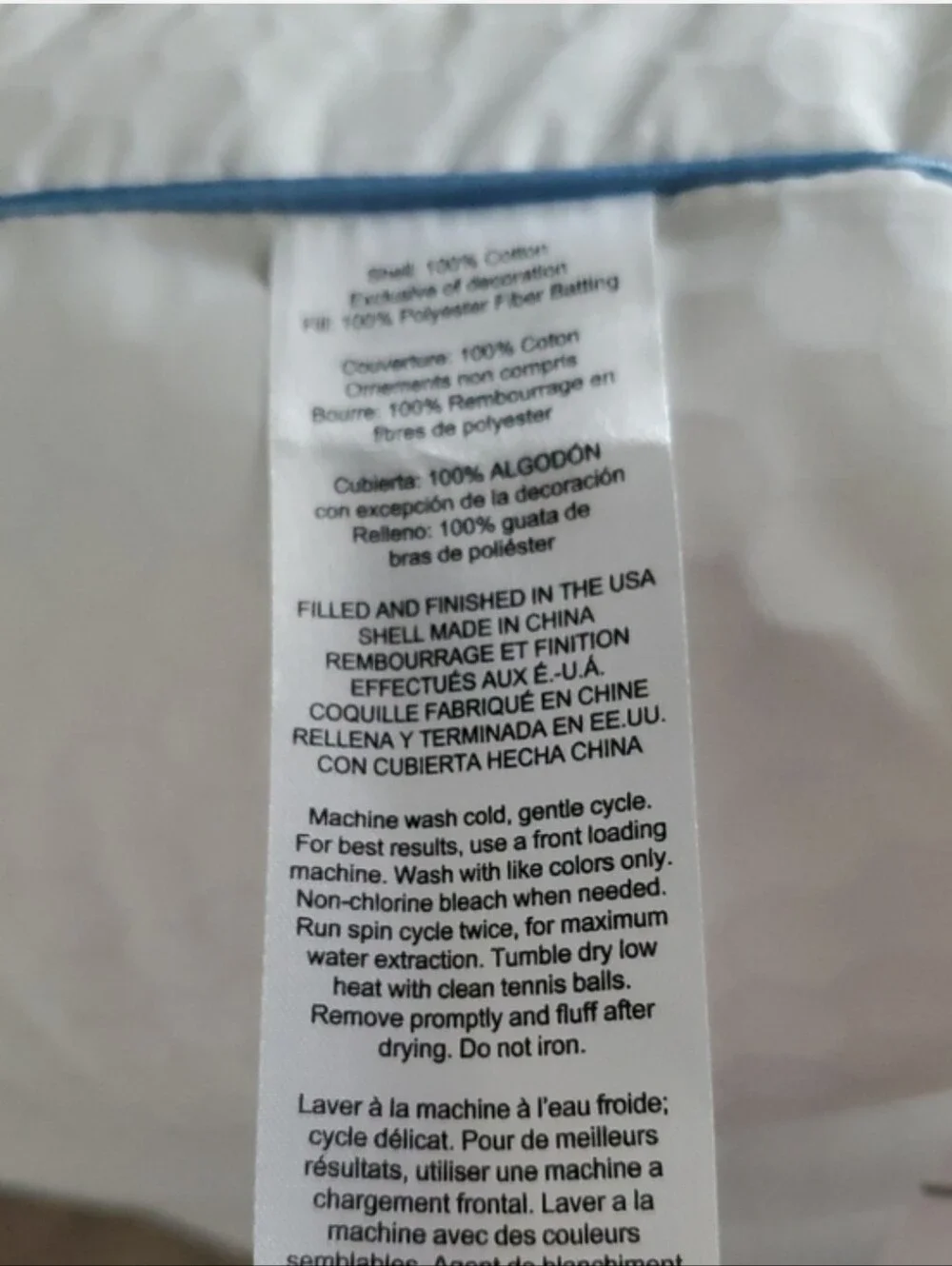Brand New Nestwell Cool & Comfortable Standard Queen Pillow - White (Set of 2)